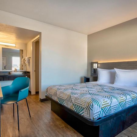 Motel 6-Albuquerque, Nm - Carlisle Εξωτερικό φωτογραφία