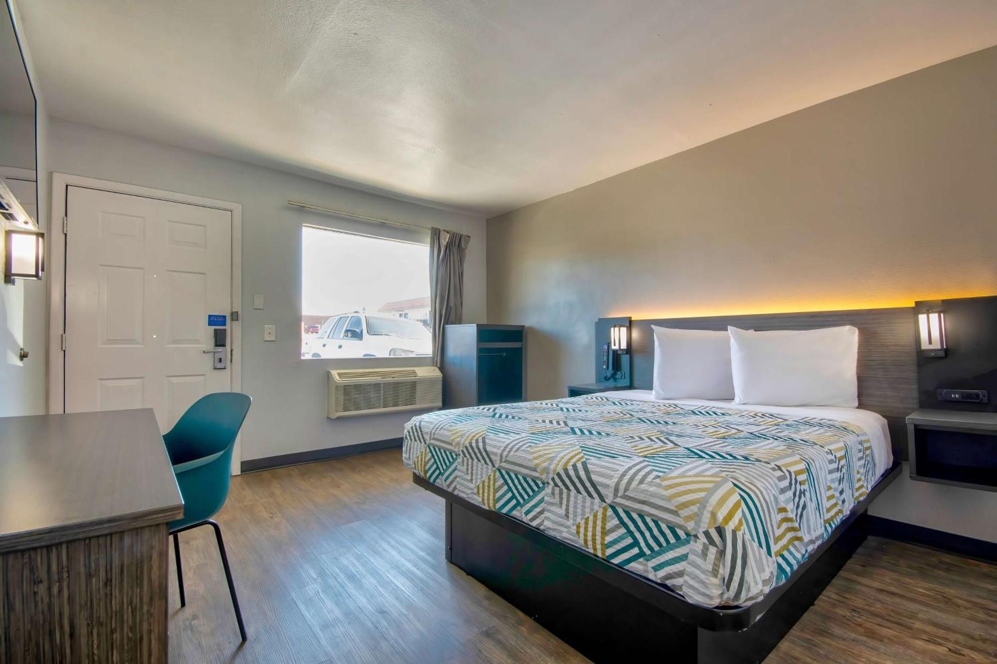 Motel 6-Albuquerque, Nm - Carlisle Εξωτερικό φωτογραφία